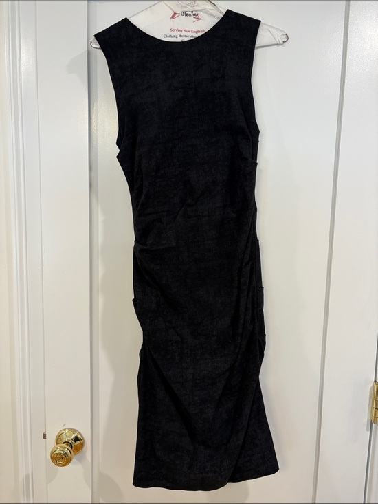 Artelier Nicole Miller Dresses & Skirts - Classic Black Sleeveless Midi Dress